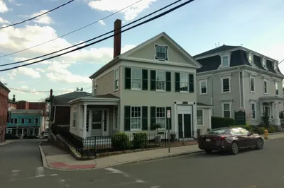 63 Middle St