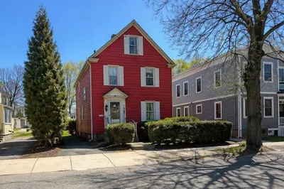 73 Beacon St