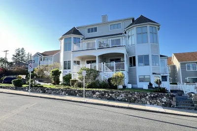 170 Cliff Ave #170 1
