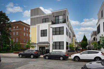 205 E St #3-N