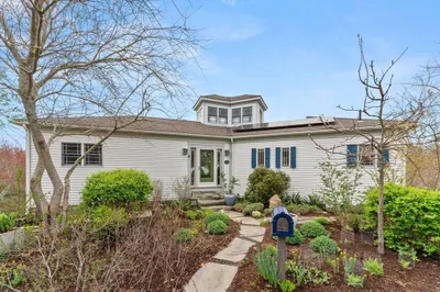 15 Creek Round Hill Road 1
