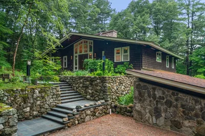 12 Forest Hill Road 1