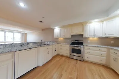 109 Farwell St #109 1