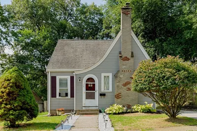 12 Friedel St 1