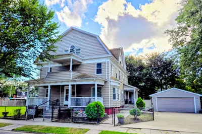 38 Northampton Ave 1