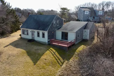 20 Scott Dr 1