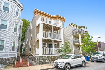 7 Hallam Street 1