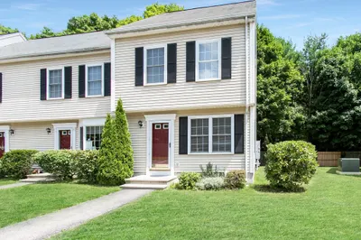 292 Chestnut Street #4 1