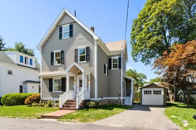 8 Jackson Ct 1