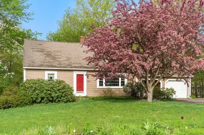 882 Old Keene Rd 1
