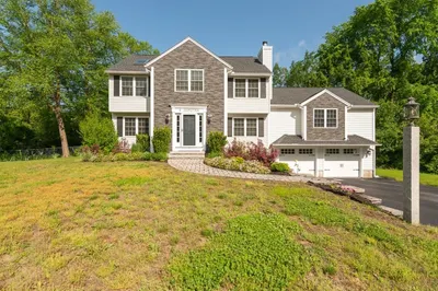 4 Suncook Dr 1