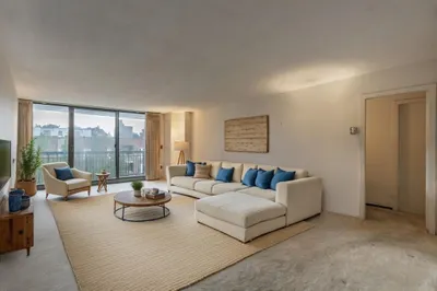 60 Longwood Ave #403