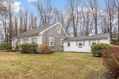 348 Leominster Rd 1