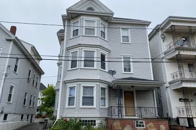 139 Holly St #2