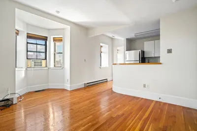 533 Columbus Ave #12