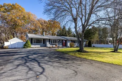 159 Burnside Dr 1
