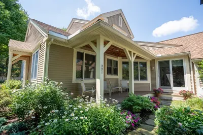 221 Nobscot Road #221 1