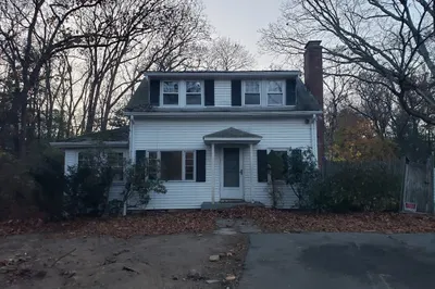 180 Forest St