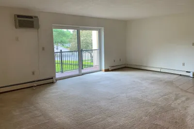 2360 Commonwealth Ave #3-4 1