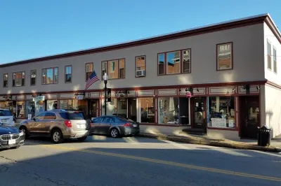30 Main St #1 1