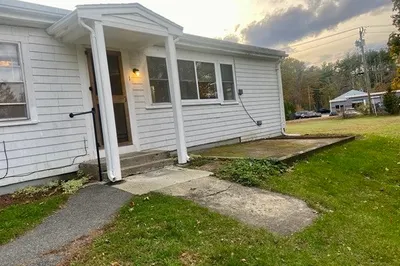 6 Green St #1 1