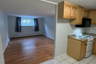 12 Woodland St #15
