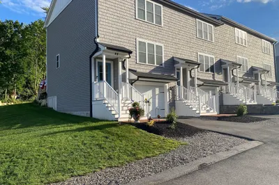 55 Plymouth St #K44 1