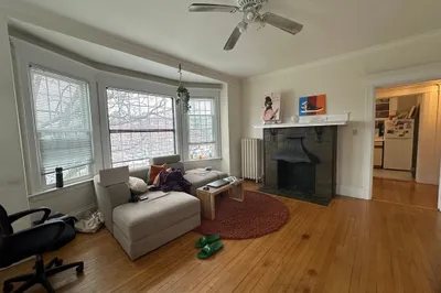1277 Commonwealth Ave #302