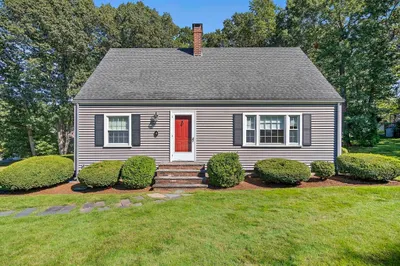 4 Hiawatha Road 1