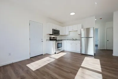 5 Frankfort St #1