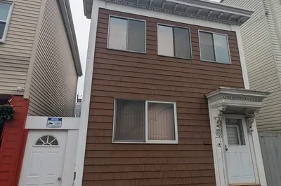 205 London Street 1