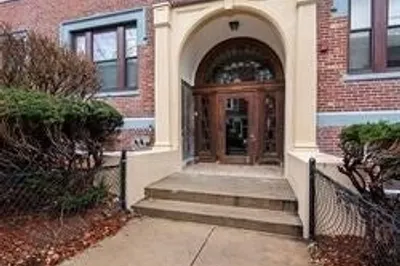 21 Park Vale Ave #3