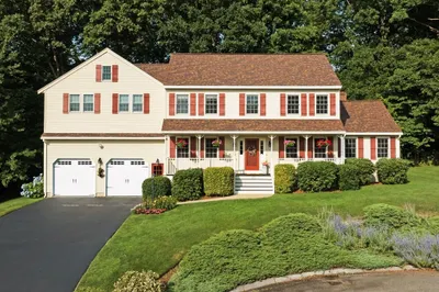 10 Fuller Farm Ln 1