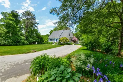 14 Kerrywood Dr 1