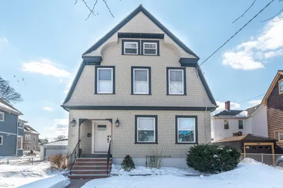 32 2nd St 1