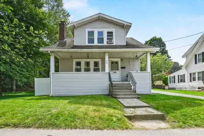 16 Boyce Street