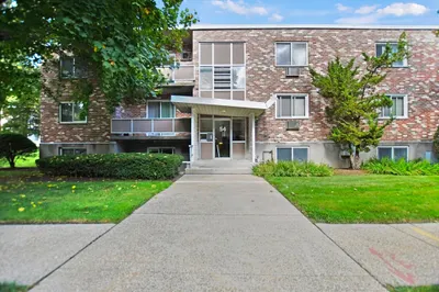 54 LionEl AvEnuE #E 1