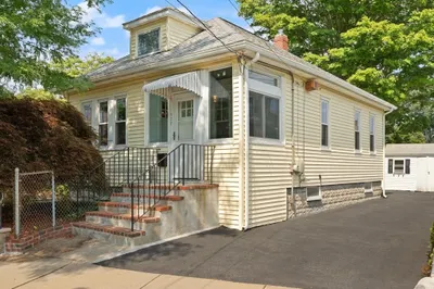 135 Brookings St 1