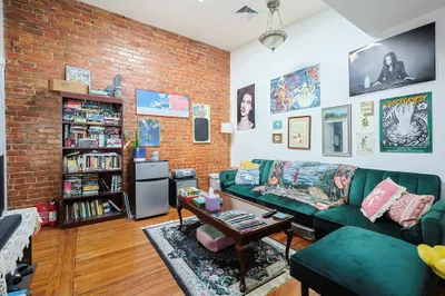 35 Adamson Street #3 1