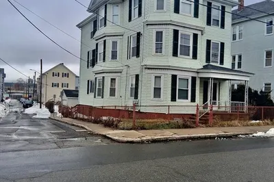 139 Quarry St