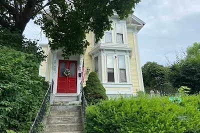 15 Varney St