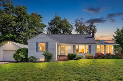 6 Sprucewood Rd 1