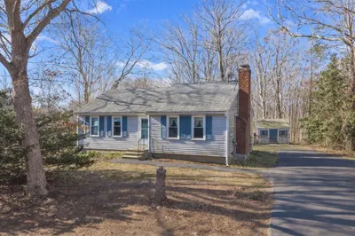 37 Greenville Dr 1