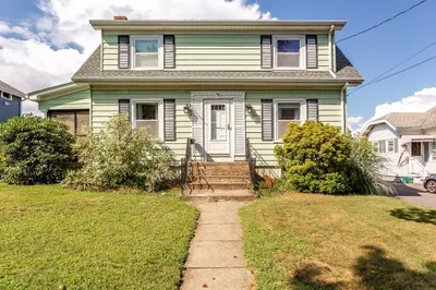 386 Longhill Ave