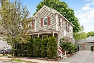34 Kernwood Ave