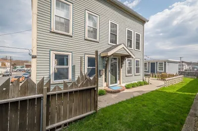 39 School St