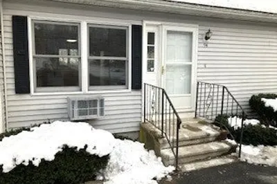 94 Aldrich St #1