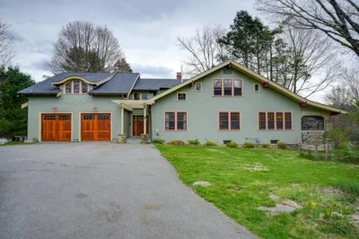 2 Stirrup Brook Ln 1