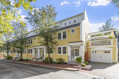 129 Merrimac Street #16 1