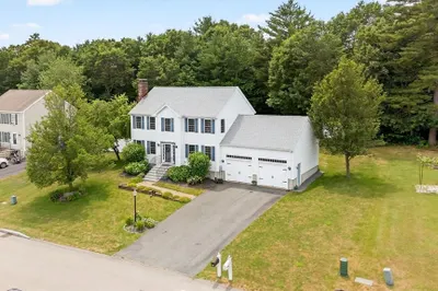 215 Powhattan Dr